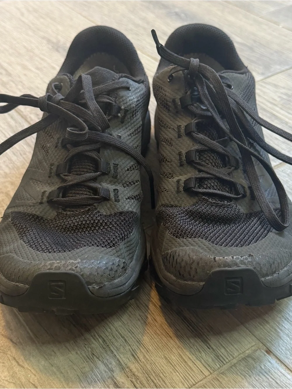 Salomon outline gtx